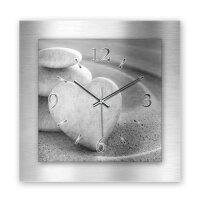Steinherz – 3D Design-Wanduhr mit silbernem Alu-Rahmen