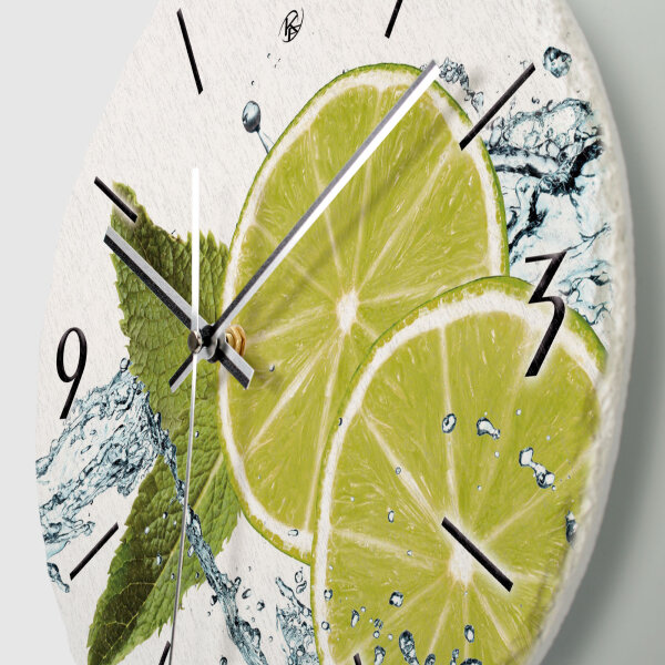 Limette Design-Wanduhr aus Steinguss mit leisem Uhrwerk