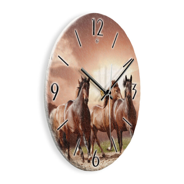 Wilde Pferde Design-Wanduhr aus Steinguss mit leisem Uhrwerk