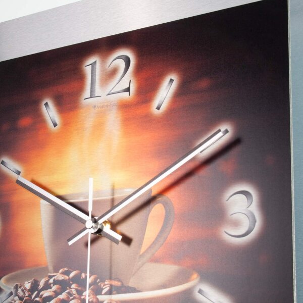 Kaffee Genuss – 3D Design-Wanduhr mit silbernem Alu-Rahmen