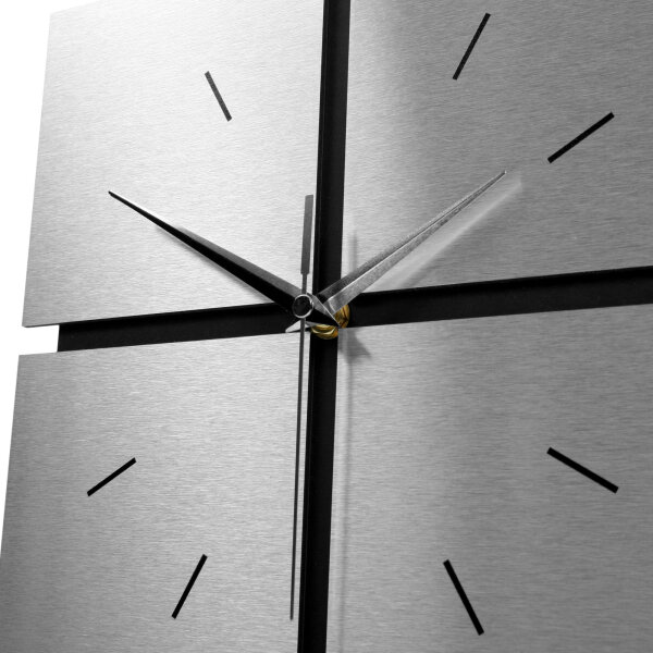 Squares – Designer-Standuhr aus MDF mit Alu, Echtholz oder Steinfurnier