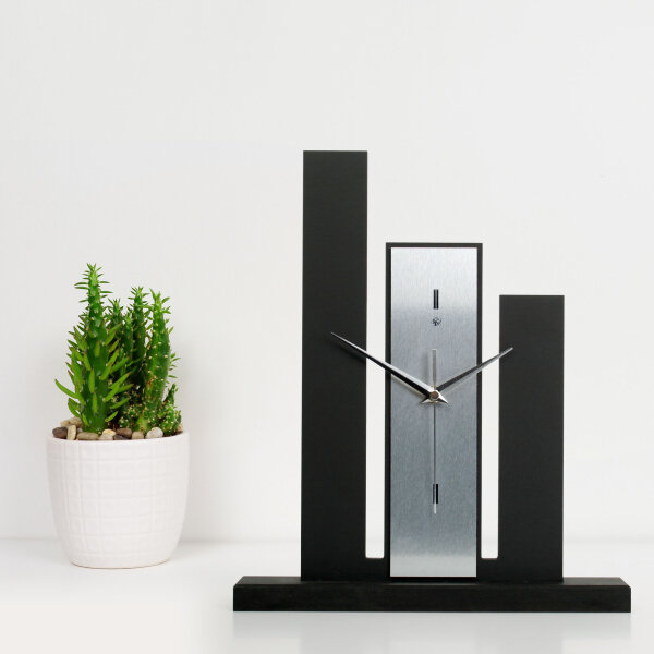 Designer-Standuhr „Stairs“ aus Holz – schwarze Tischuhr in modernem Metallic-Look ohne Ticken