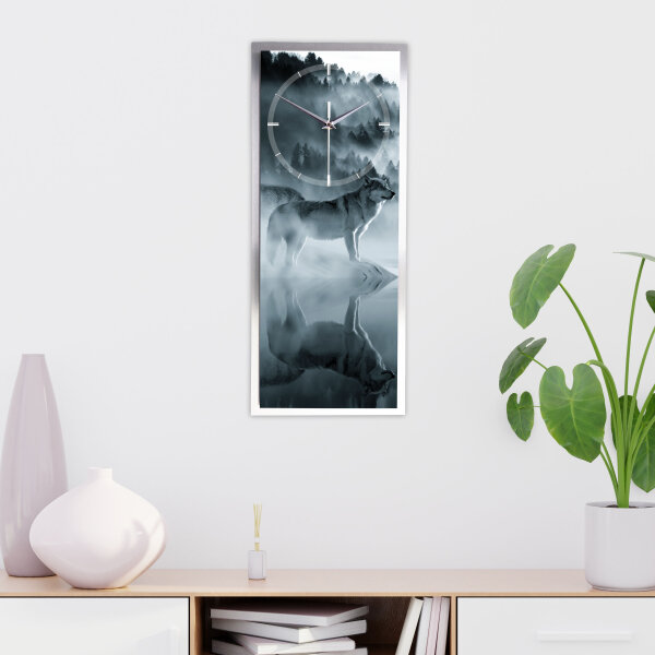 Wolf – 3D Design-Wanduhr mit silbernem Alu-Rahmen