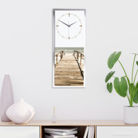 Beach Steg – 3D Design-Wanduhr mit silbernem Alu-Rahmen