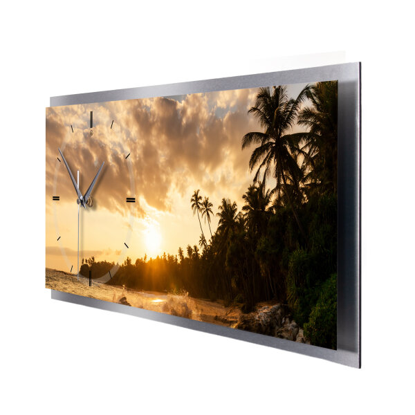 Beach – 3D Design-Wanduhr mit silbernem Alu-Rahmen
