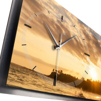 Beach – 3D Design-Wanduhr mit silbernem Alu-Rahmen