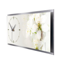 White Flower – 3D Design-Wanduhr mit silbernem Alu-Rahmen