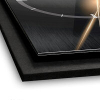 Golden Lights – Vertora Metallic Wanduhr aus Alu & MDF