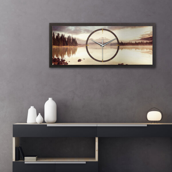 Calm Lake – Panora Metallic Wanduhr aus Alu & MDF