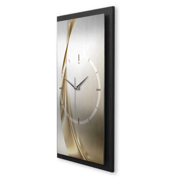 Elegant Golden Wave – Vertora Metallic Wanduhr aus...