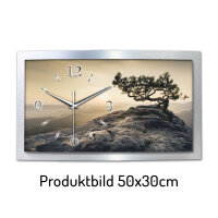 Einsamer Baum – gewölbte 3D-Wanduhr mit silbernem Alu-Rahmen