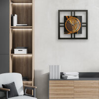 Dynamic – Quadria Metallic Wanduhr aus Alu & MDF