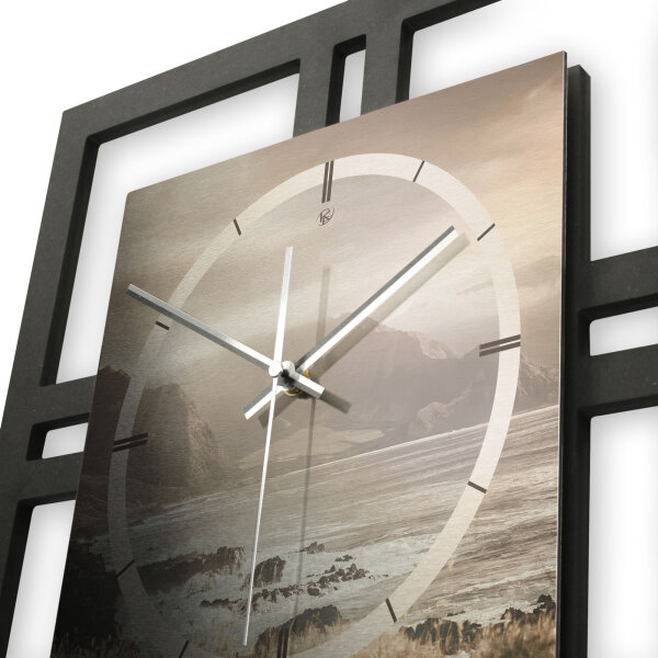 Küste – Quadria Metallic Wanduhr aus Alu & MDF