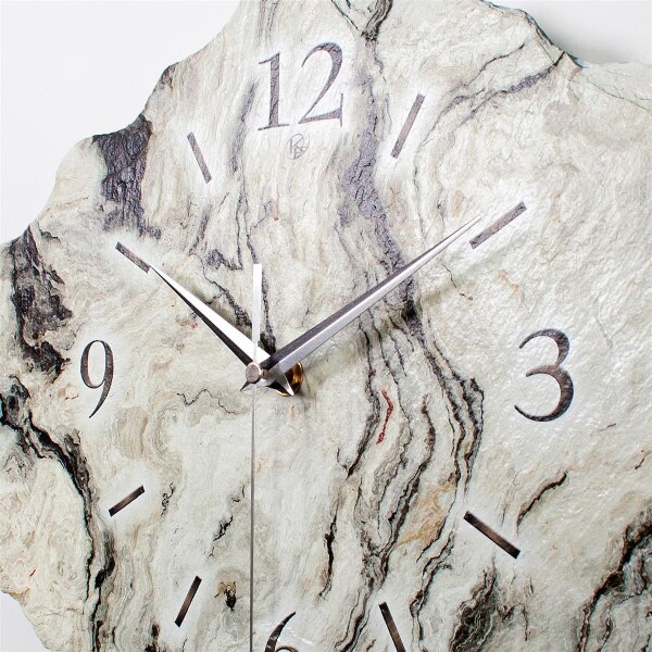 Marmor-Optik weiß Design-Wanduhr aus Steinguss mit leisem Uhrwerk