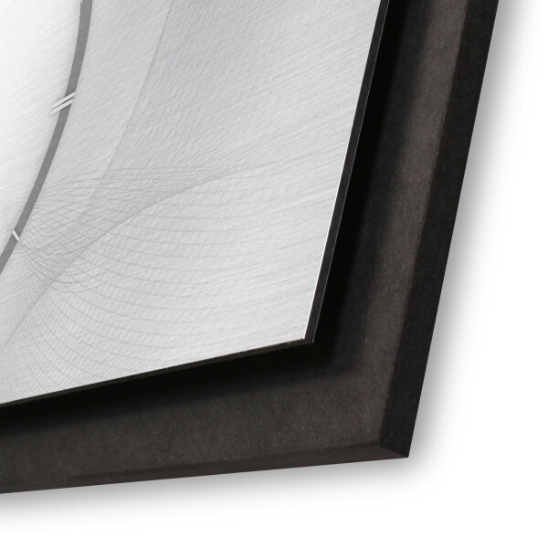 Silver Net – Panora Metallic Wanduhr aus Alu & MDF