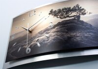 Felsenkiefer – gewölbte 3D-Metallic-Wanduhr mit silbernem Alu-Rahmen